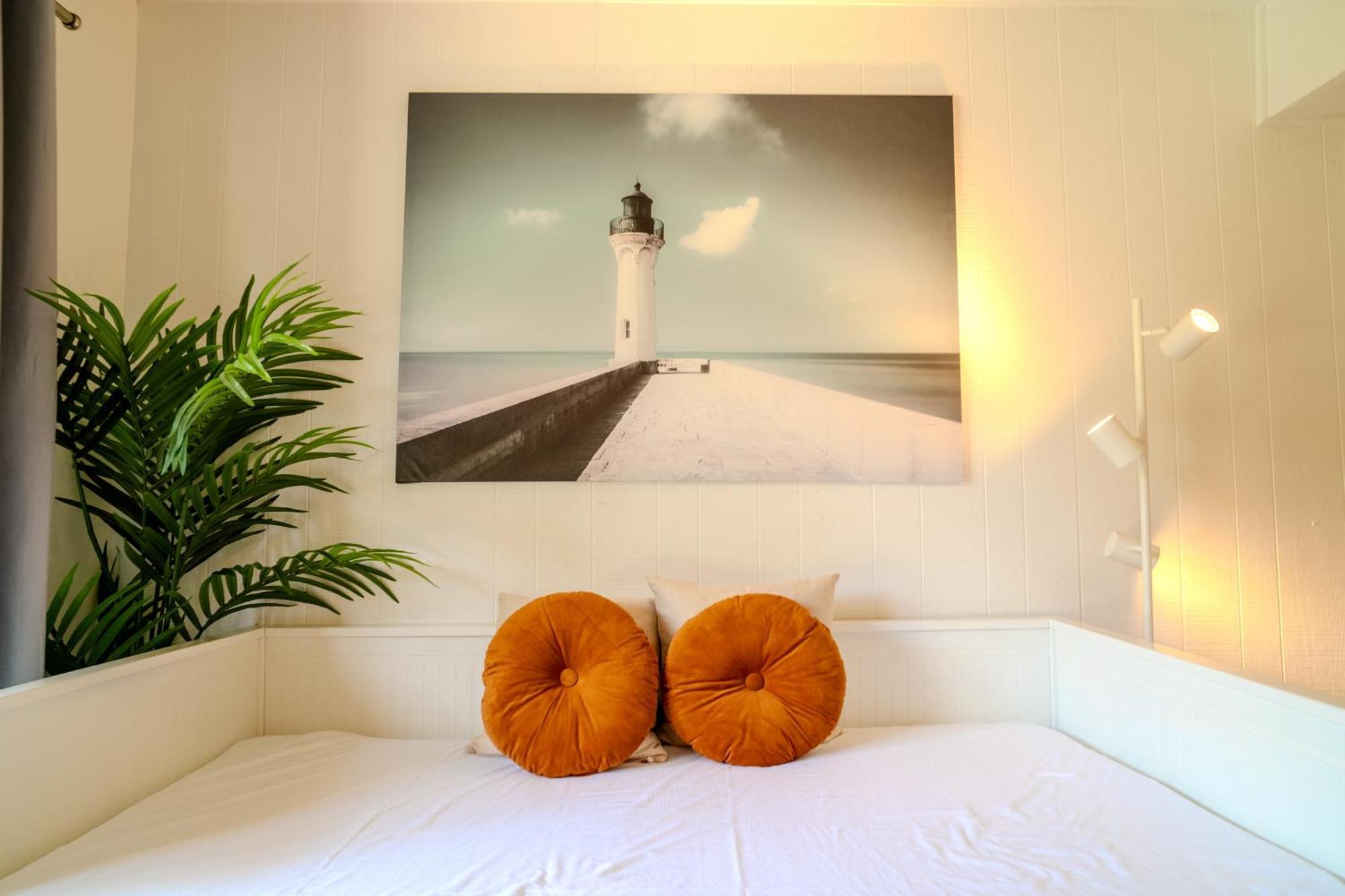 شقة Flamingos Hideaway Stylish 1Br Coastal Escape 155 جنوب جزيرة بادري المظهر الخارجي الصورة